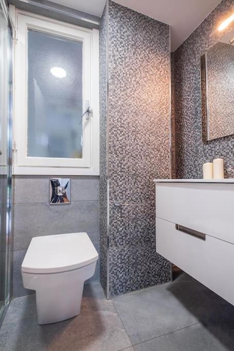 Apartamento A 5Min De La Playa De Ondarreta San Sebastian Bagian luar foto